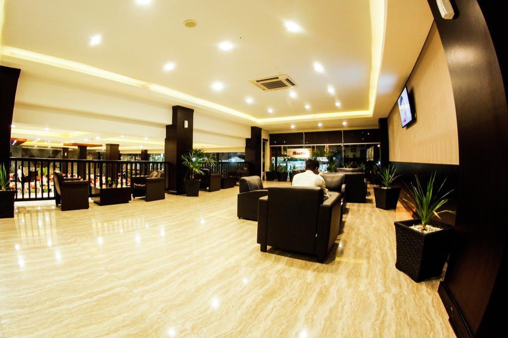 Alpha Hotel Pekanbaru Luaran gambar