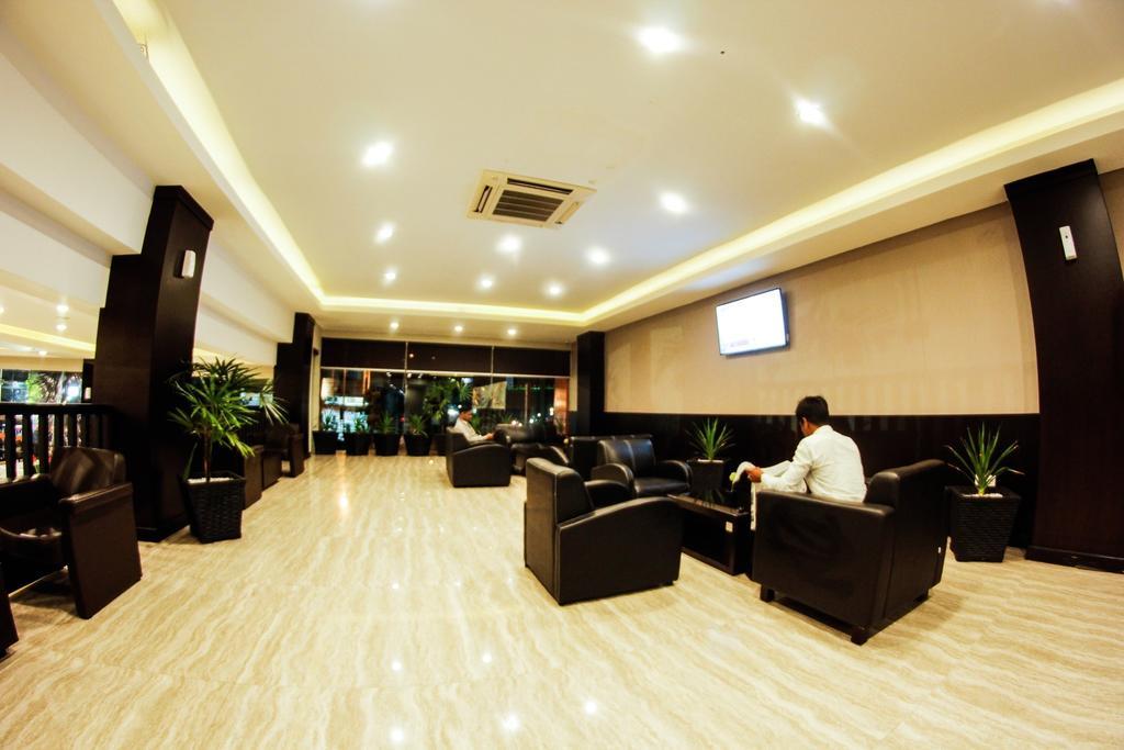Alpha Hotel Pekanbaru Luaran gambar